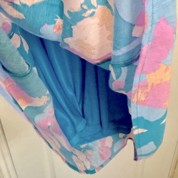 BAHAMA BLUES SUMMER FLORAL DRESS. LINED, MINI LENGTH, HALTER NECKLINE. GREAT CON - Picture 6 of 16